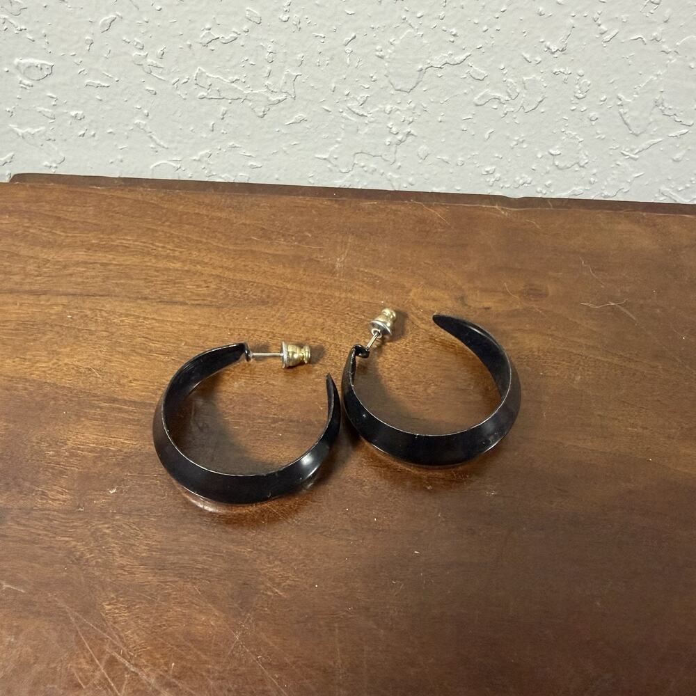 Small Black Thick Hoop Stud Earrings Classic Everyday Career